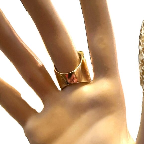 Palm Beach 6.26 TCW Baguette and Round Cut Faux Diamond Gold Plated sz 7 - Picture 3 of 4